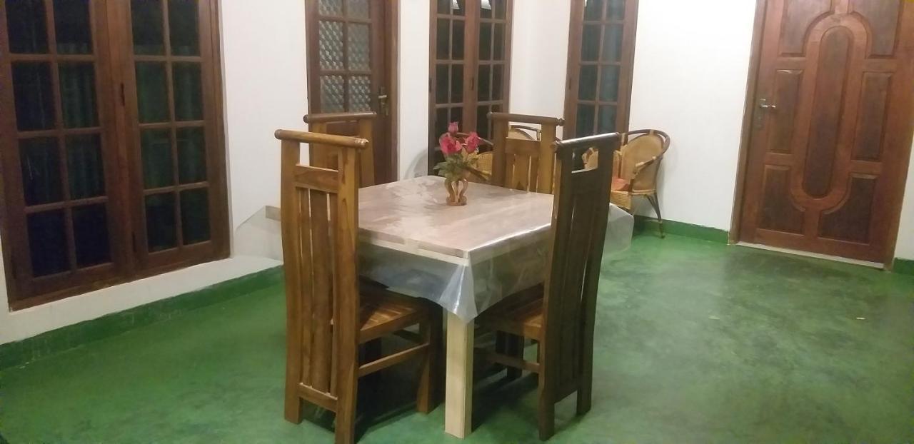 Mature Home Ella Kültér fotó