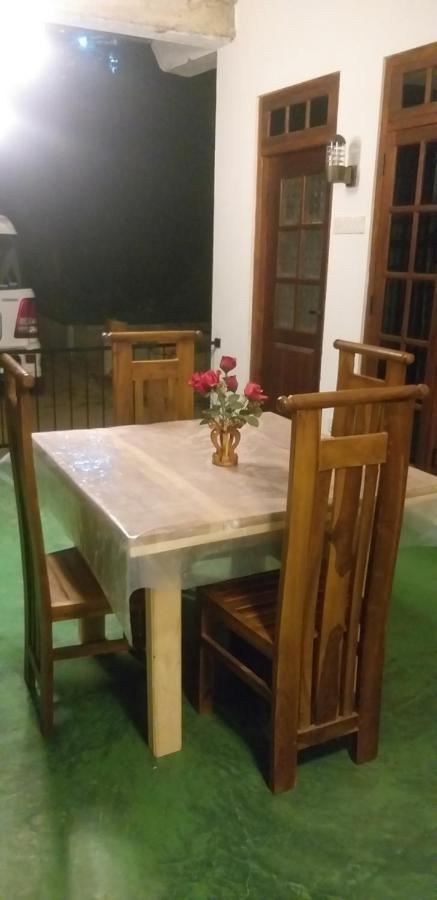 Mature Home Ella Kültér fotó