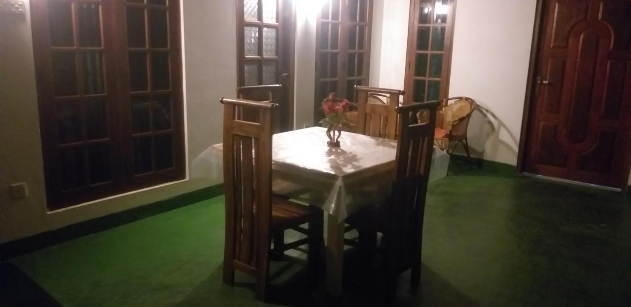 Mature Home Ella Kültér fotó
